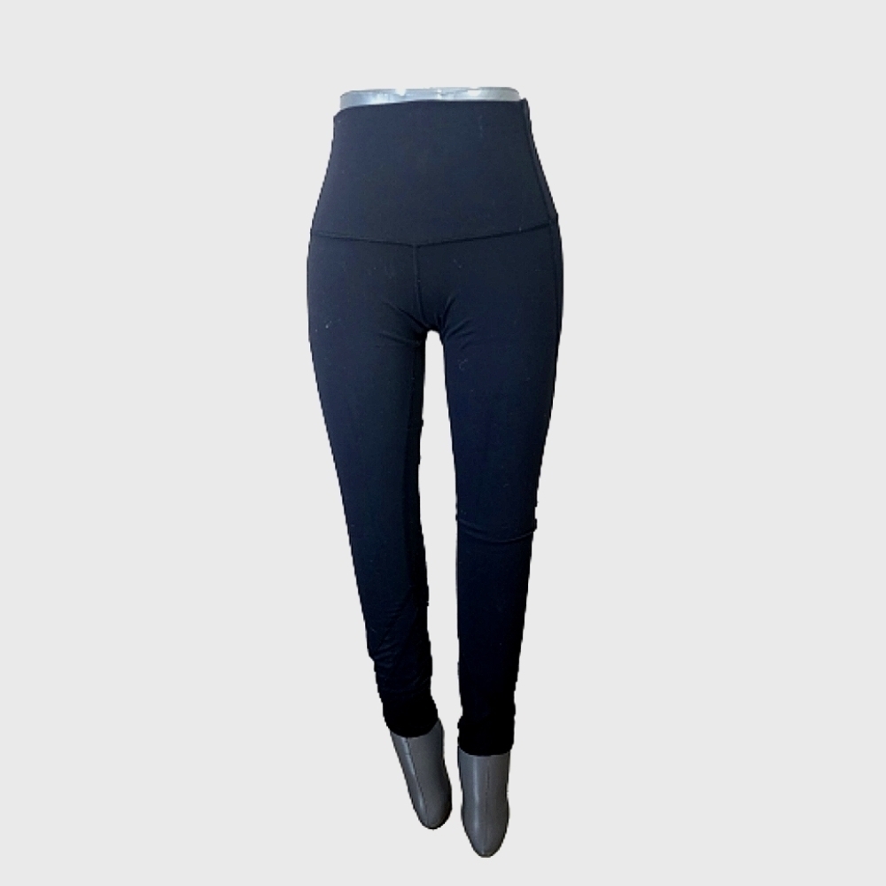 Lululemon athletica mesh legging color black size 6